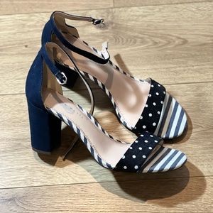 Kelly & Katie Block 3” Heeled Polka Dot Sandal. Size 9.5
